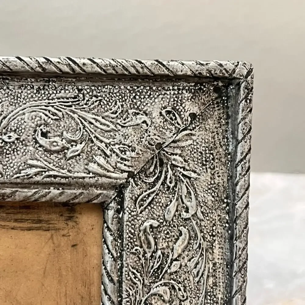 Silver Tone MCM Style Ornate Picture Frame Fits 5.5" x 3.5" Photos - Picture 5 of 14